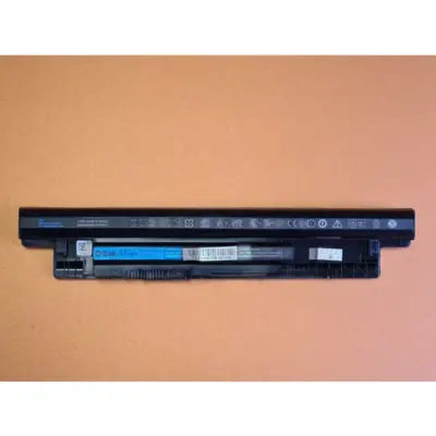 OEM gyári akku Dell Inspiron 3521  5521 5537 5721 / 11,1V 5900mAh (MR90Y)